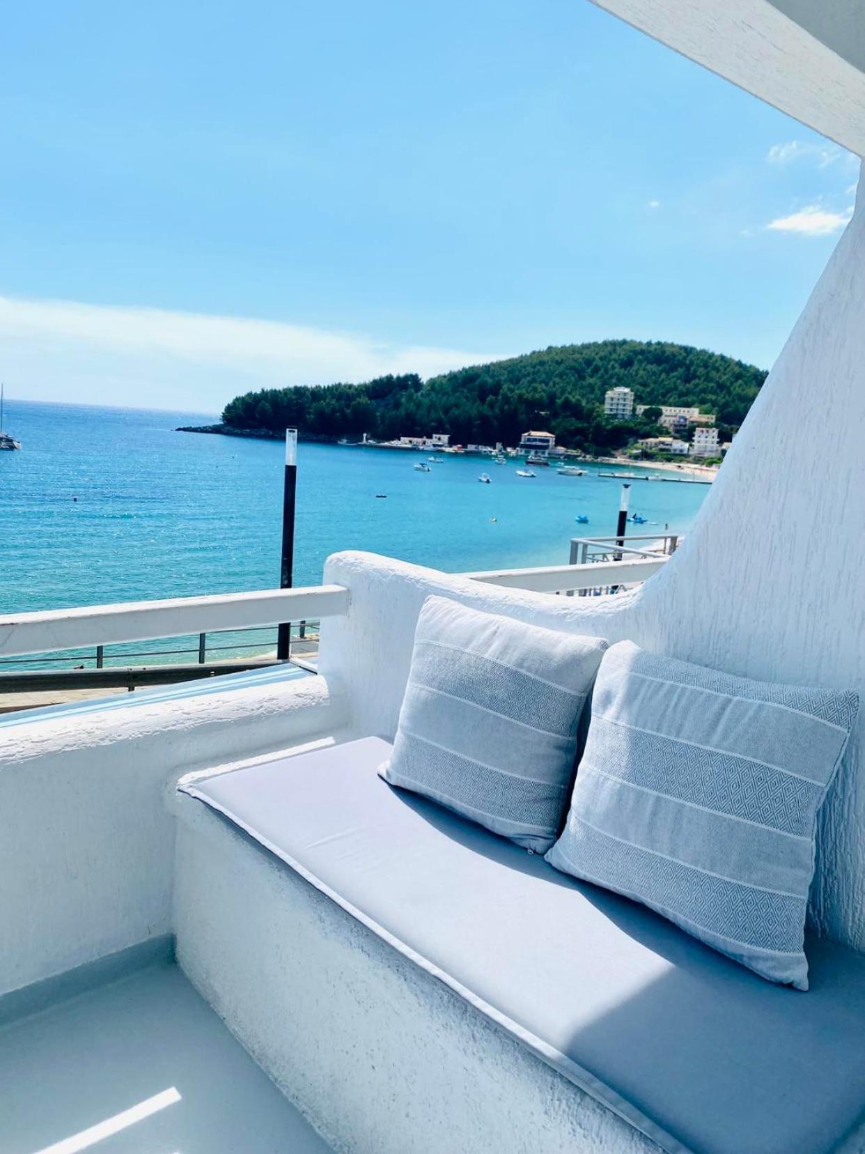 Geo & Art Boutique Hotel 4*